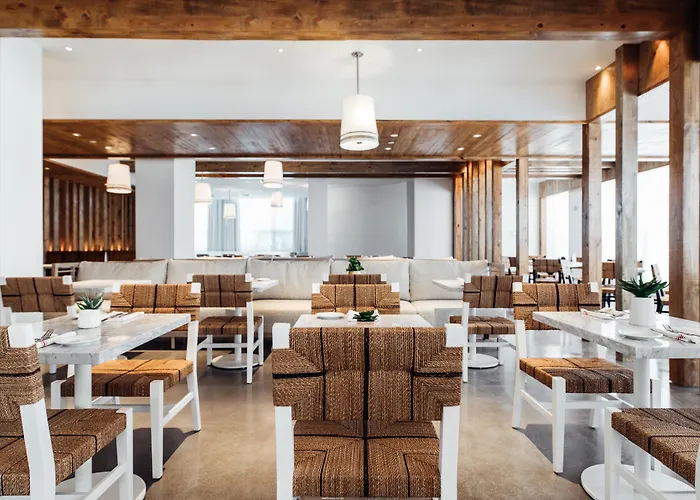 Cadillac Hotel & Beach Club, Autograph Collection Miami Beach